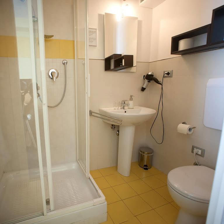 פסקרה Elisir B & B מראה חיצוני תמונה